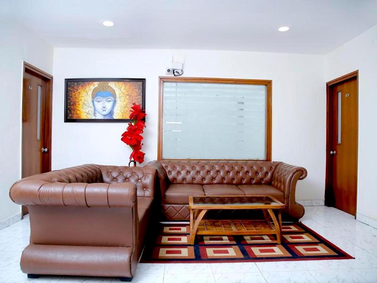 Maplewood Guest House, Neeti Bagh, New Delhiit Is A Boutiqu Guest House - Room 3 외부 사진